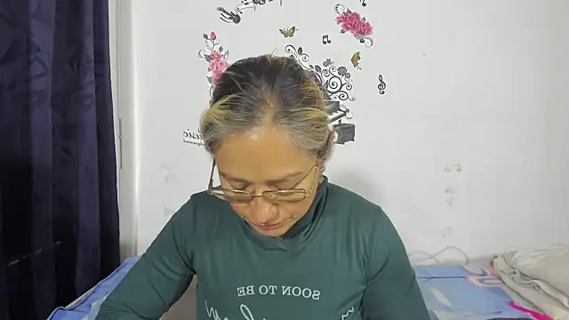 anthonela mature  online show from 14, 3, 2025