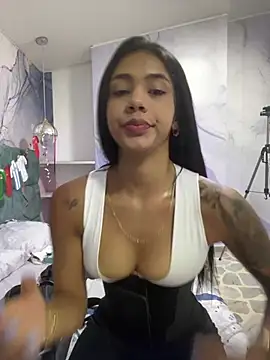 Snapshot of AntonellaRossi chatting on 18, 7, 2026 AntonellaRossi online show from 18, 7, 2026