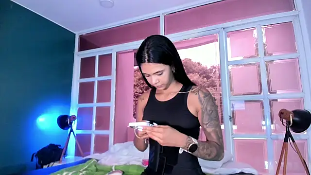 Snapshot of AntonellaRossi chatting on 21, 7, 2026 AntonellaRossi online show from 21, 7, 2026