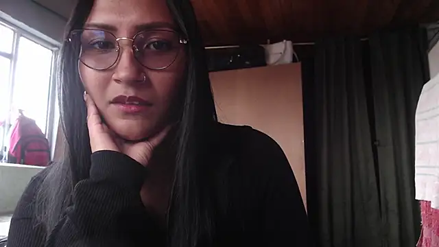 leah-666 online show from 20, 7, 2026