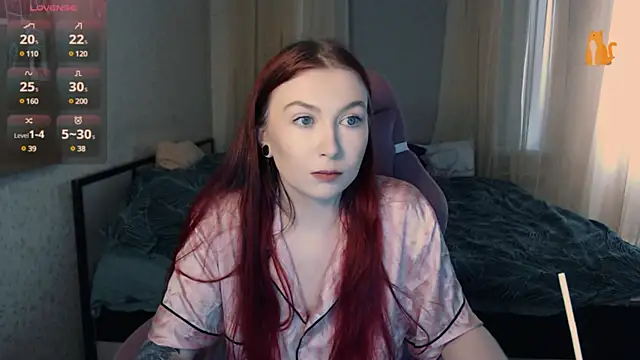 Cute lina online show from 17, 2, 2025