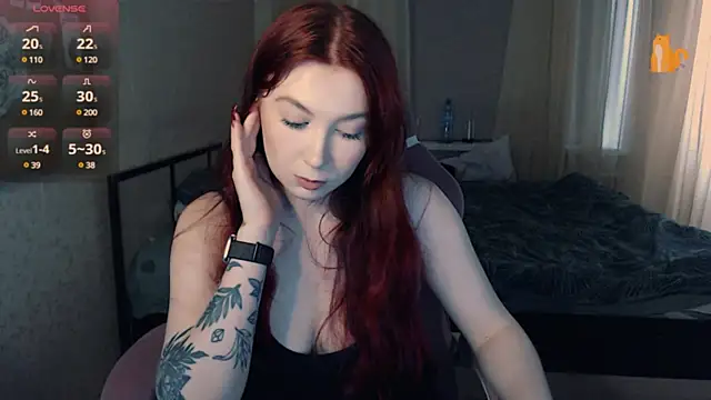 Cute lina online show from 22, 2, 2025