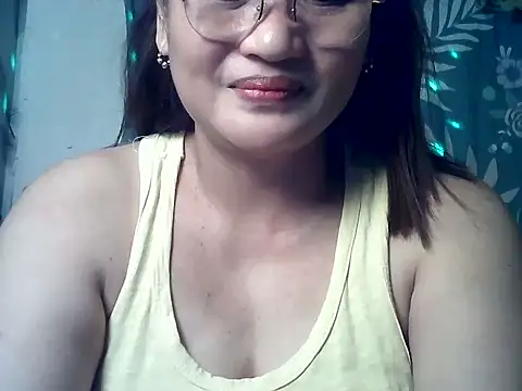 Amazing Angel22 online show from 13, 4, 2026