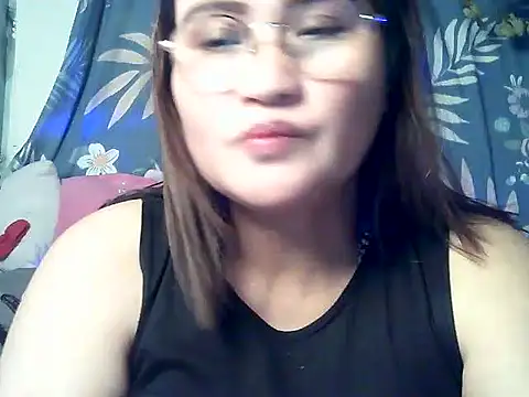 Amazing Angel22 online show from 15, 4, 2026