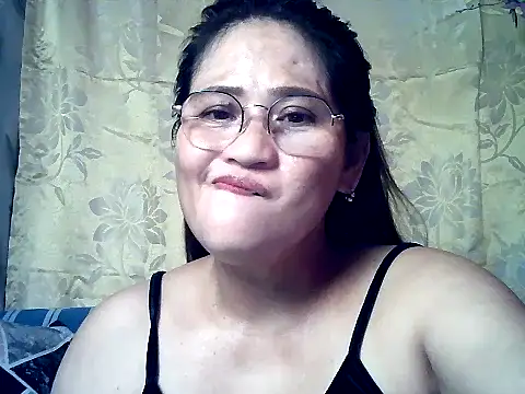 Amazing Angel22 online show from 27, 10, 2025