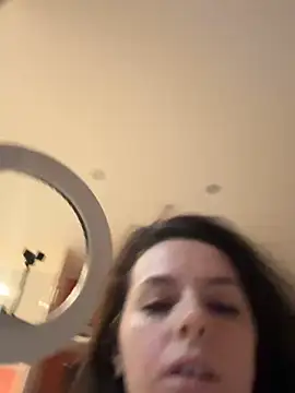 Roni Tailed online show from 18, 2, 2025