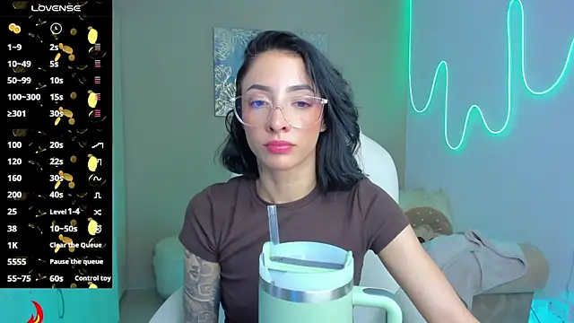 Snapshot of barbie_scoth_ chatting on 2, 10, 2025 barbie scoth online show from 2, 10, 2025