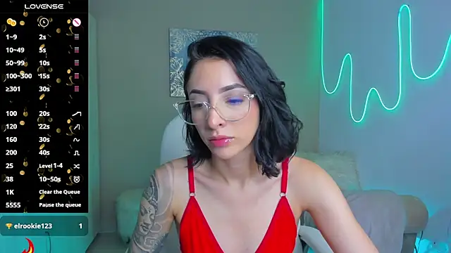 Snapshot of barbie_scoth_ chatting on 8, 10, 2025 barbie scoth online show from 8, 10, 2025