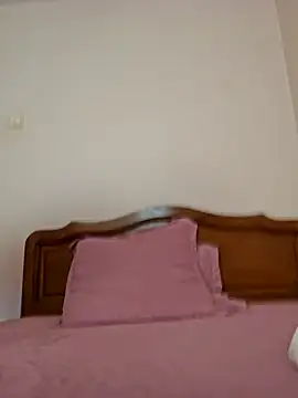 NathalieDream online show from 1, 11, 2025