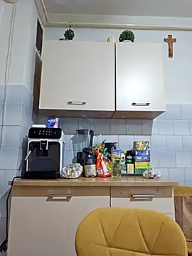 Snapshot of NathalieDream chatting on 17, 12, 2025 NathalieDream online show from 17, 12, 2025