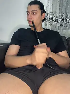Enzoboy187 online show from 18, 12, 2024