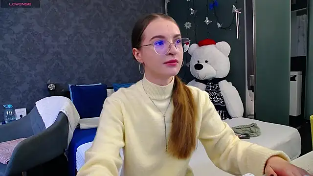 KateJonson online show from 11, 11, 2025