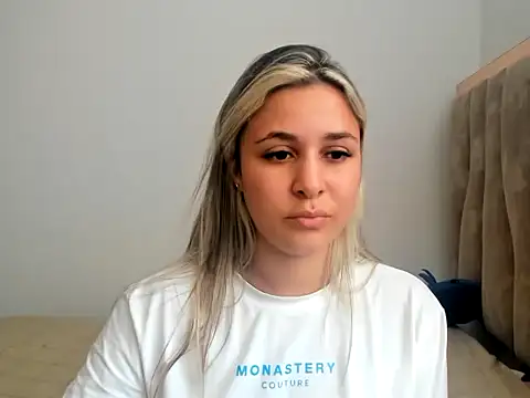 Lana Sofia1 online show from 29, 10, 2025