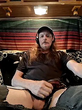 Snapshot of truckerlove69 chatting on 11, 6, 2026 truckerlove69 online show from 11, 6, 2026