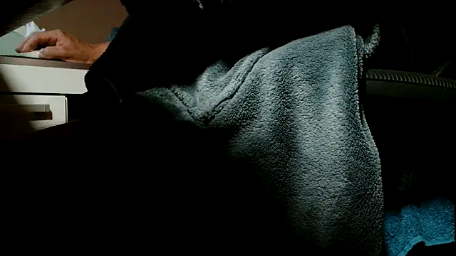 suedel65 online show from 19, 10, 2025