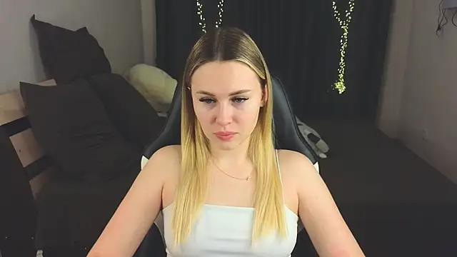 Alenca hot sex online show from 23, 1, 2025