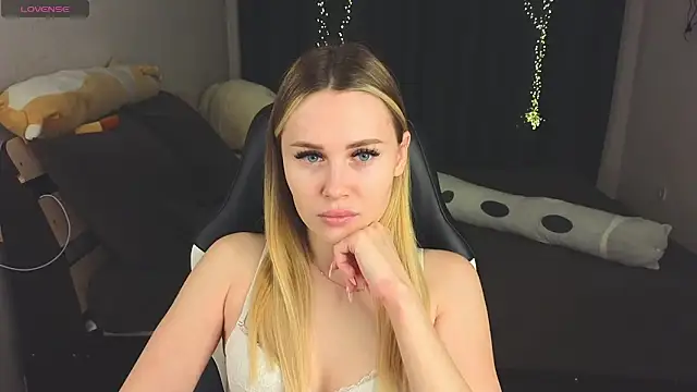 Alenca hot sex online show from 22, 1, 2025