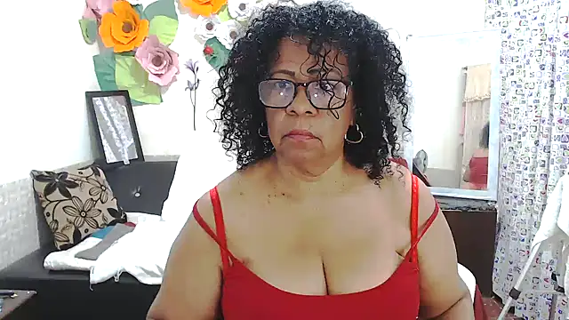 Yayis-hot-sexyw online show from 9, 2, 2025