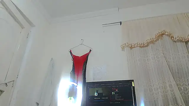 Yayis-hot-sexyw online show from 14, 2, 2025