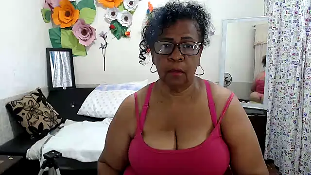 Yayis-hot-sexyw online show from 6, 3, 2025