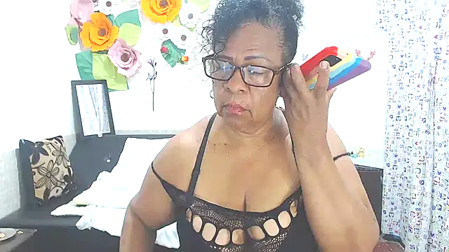 Yayis-hot-sexyw online show from 23, 2, 2025