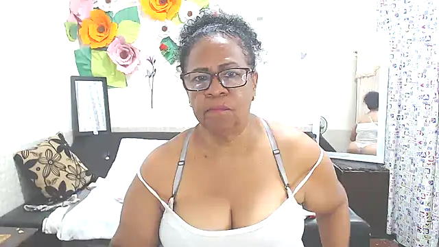 Yayis-hot-sexyw online show from 4, 3, 2025