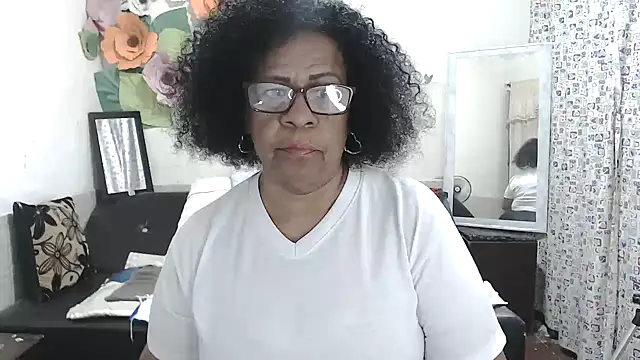 Yayis-hot-sexyw online show from 1, 3, 2025