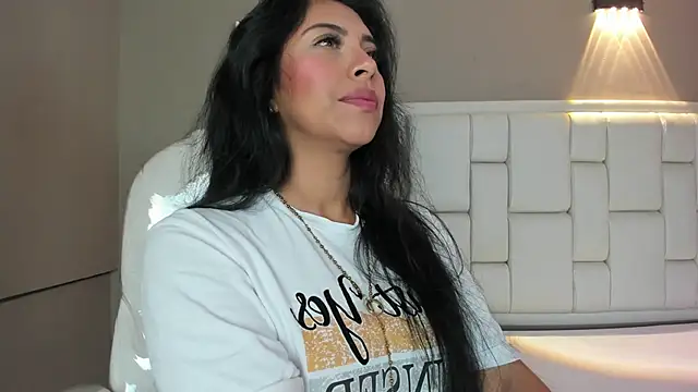  BunnyNaugthy online show from 4, 10, 2025
