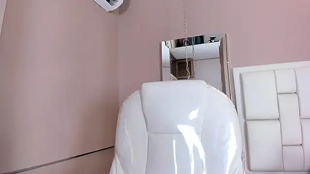  BunnyNaugthy online show from 10, 10, 2025