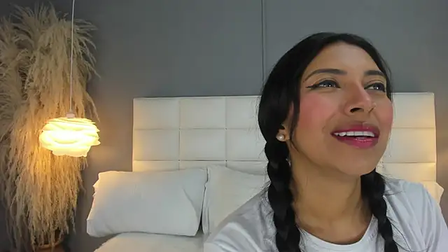  BunnyNaugthy online show from 4, 3, 2026