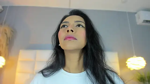 Snapshot of _BunnyNaugthy chatting on 2, 5, 2026 BunnyNaugthy online show from 2, 5, 2026