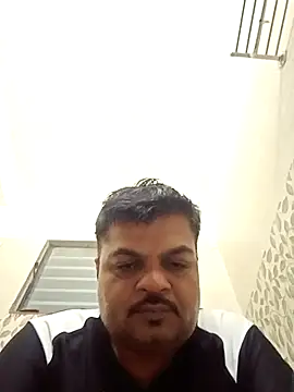 Desi Londa 143 online show from 17, 3, 2025
