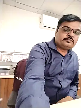 Desi Londa 143 online show from 17, 11, 2025