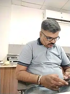 Desi Londa 143 online show from 16, 5, 2026