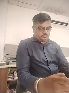 Desi Londa 143 online show from 3, 6, 2026