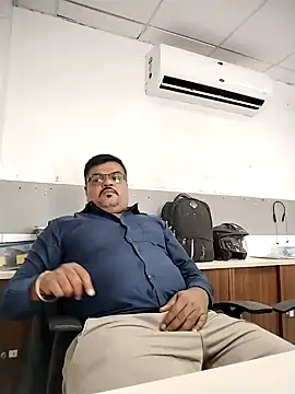 Desi Londa 143 online show from 19, 12, 2025