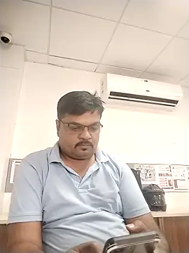 Desi Londa 143 online show from 11, 10, 2025