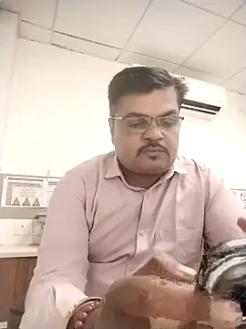 Desi Londa 143 online show from 19, 11, 2025