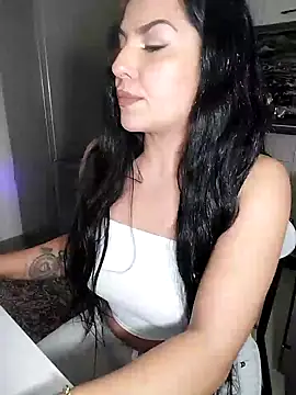hot-babygirl online show from 13, 1, 2025