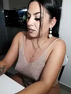 hot-babygirl online show from 25, 11, 2025