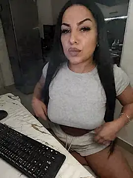 Snapshot of hot-babygirl chatting on 12, 7, 2026 hot-babygirl online show from 12, 7, 2026