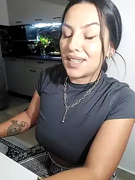 hot-babygirl online show from 11, 11, 2025