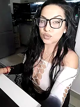 hot-babygirl online show from 17, 12, 2025