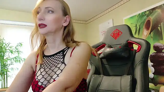 Snapshot of HotLana69 chatting on 15, 2, 2025 HotLana69 online show from 15, 2, 2025
