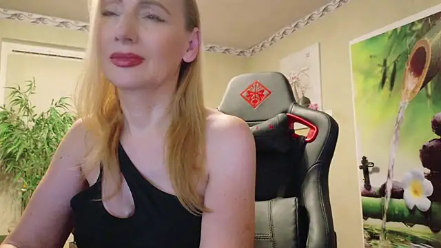 HotLana69 online show from 14, 2, 2026