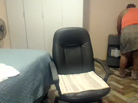 Snapshot of sweetnoziexx chatting on 30, 4, 2026 sweetnoziexx online show from 30, 4, 2026