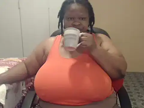 sweetnoziexx online show from 22, 11, 2025