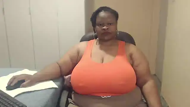sweetnoziexx online show from 17, 9, 2025