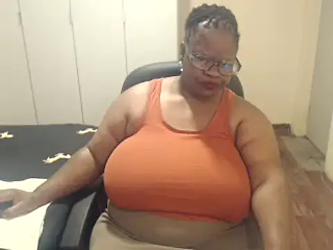 sweetnoziexx online show from 13, 3, 2025