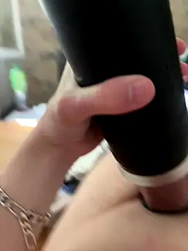 yann2392 online show from 24, 9, 2025